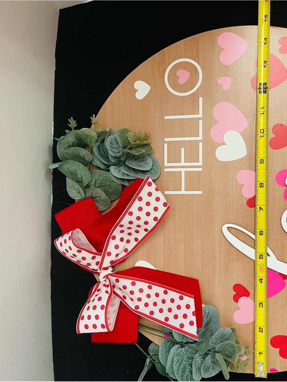 Hello Love Round Sign with Red & White Bow - Picture 5 of 6